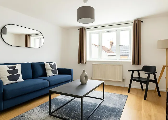 1 Bed Apartment In Wimbledon